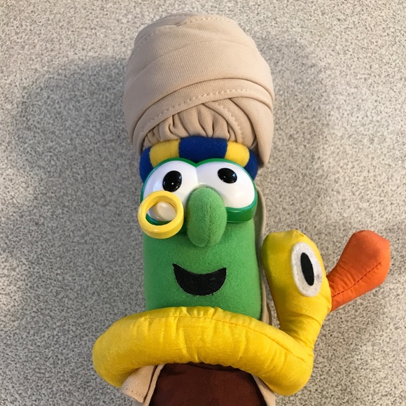 Vintage 2002 Veggie Tales Rare Archibald Asparagus Plushie and VHS - Picture 3 of 7